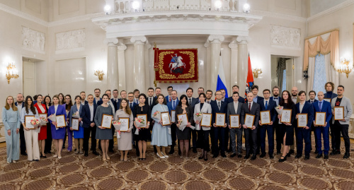 Молодым исследователям и разработчикам вручили премии Правительства Москвы